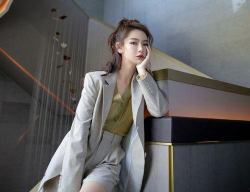 爆料戚薇杨紫视频大全最新,精彩瞬间大盘点! 第3张 爆料戚薇杨紫视频大全最新,精彩瞬间大盘点! 第3张